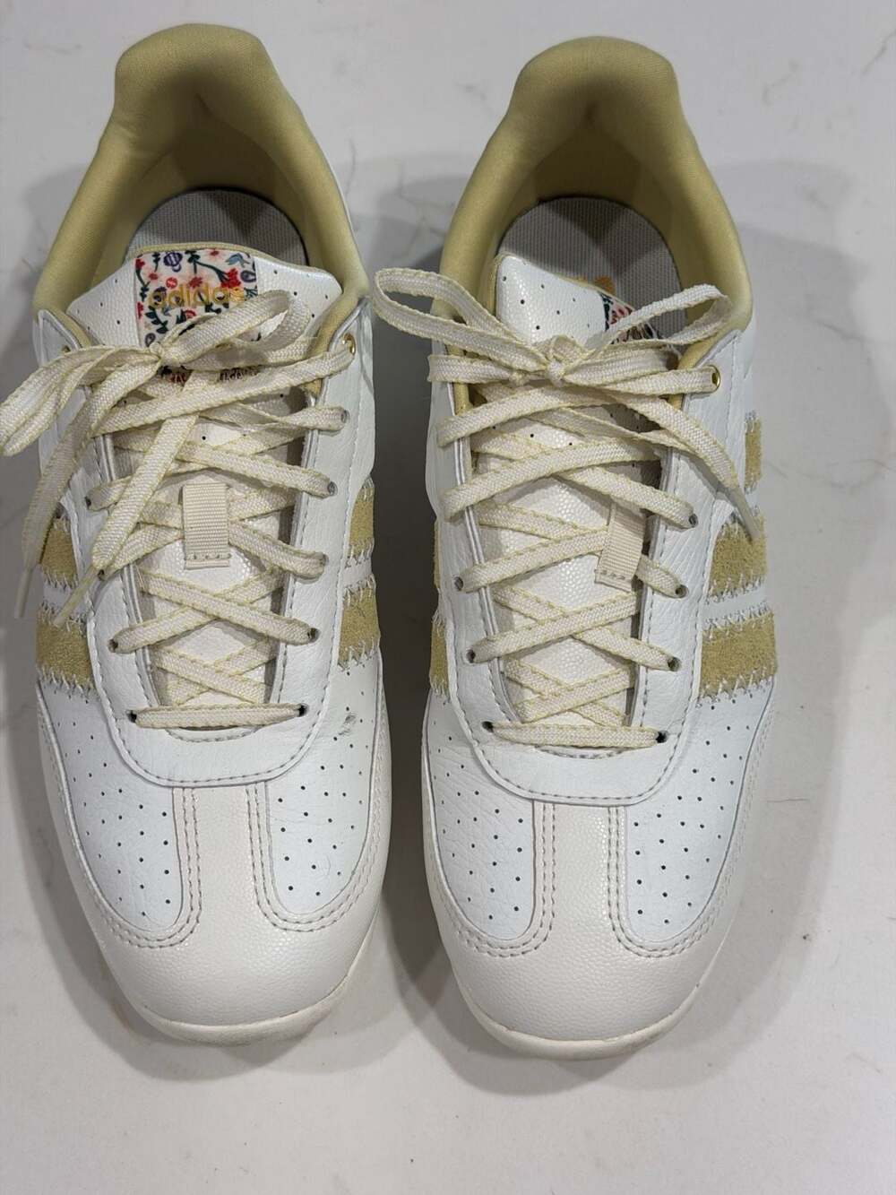 Adidas Barreda Lo Cloudfoam White Floral Women's Sneakers Size US 8